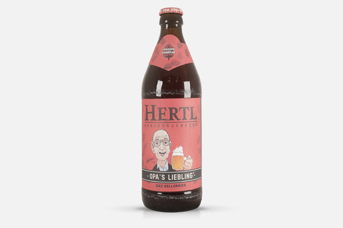 Kellerei, Bier, Biersorte, Etikett, Hertl, Bier, Kellerbier, Flasche, Etikett, Gerste, Kellerbier, Bierflasche, Braun, Etikett-Design, Opa-Liebling, Bier, Kellerbier, Flasche, Etikett, Hertl, Bier, Kellerbier, Flasche, Etikett, Hertl Opa