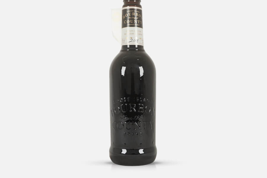 flasche, whisky, bourbon, glänzend, eiche, whiskey, bourbon, Flasche, dunkel, ausgeprägt, flasche, likör, bourbon, dunkel, glasrelief, flasche, likör, bourbon, dunkel, embossed, Bourbon, Flasche, Schnaps, Glasflasche, Gehäuse ohne Etikett